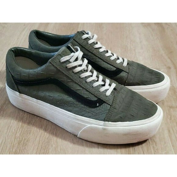 Vans Shoes - Vans Womens Old Skool Platform Crocodile Green 8